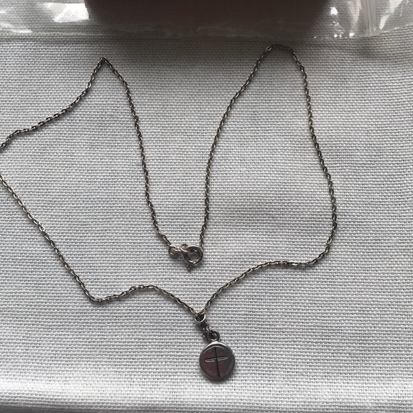 Childs Cross Charm 16" Chain 925 Sterling Silver - Picture 1 of 4